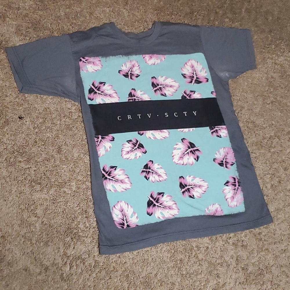 T shirt
